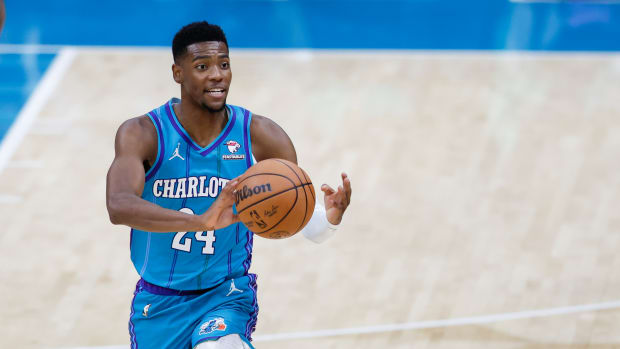 Pistons vs. Hornets Prediction with BetMGM